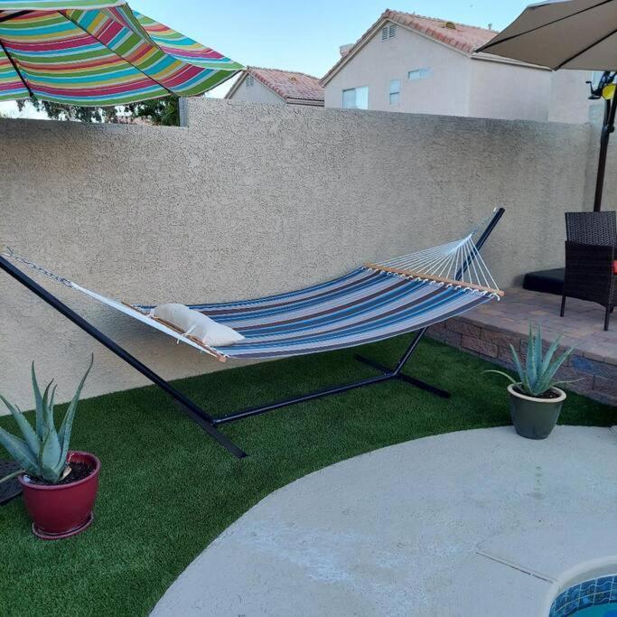 New Beautifully Remodeled Home In Las Vegas Exterior photo